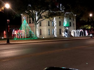 McCulloch County Courthouse Ready For Christmas